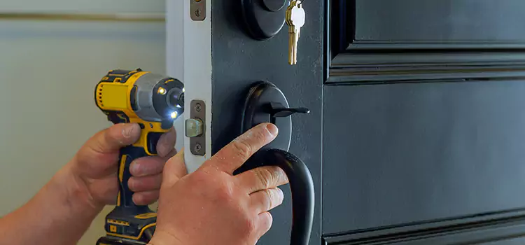Commercial Door Lock Installation West Falls Church
